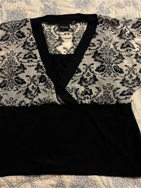 Avenue Black and White Damask V-Neck Blouse